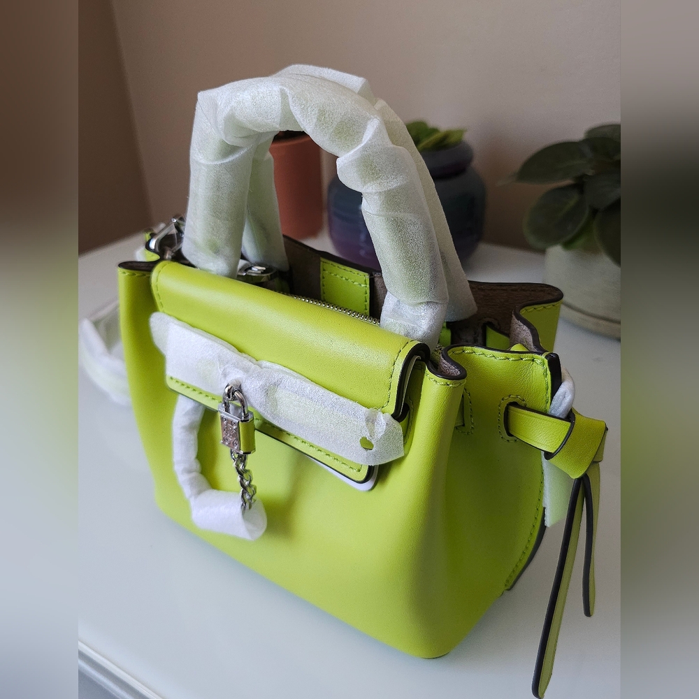 Michael Kors Hamilton Small Lime Cross Body Bag - Picture 4 of 16